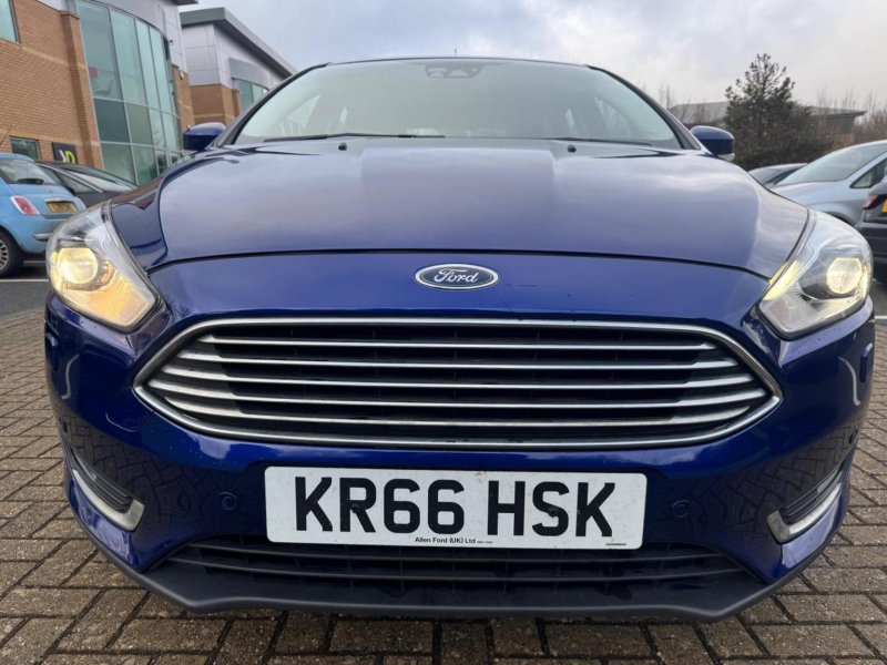 View FORD FOCUS 1.0T EcoBoost Titanium X Euro 6 (s/s) 5dr