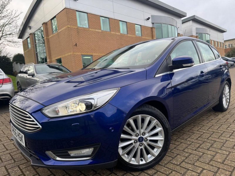 View FORD FOCUS 1.0T EcoBoost Titanium X Euro 6 (s/s) 5dr