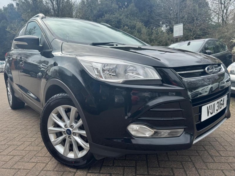 View FORD KUGA 2.0 TDCi Titanium 2WD Euro 6 (s/s) 5dr