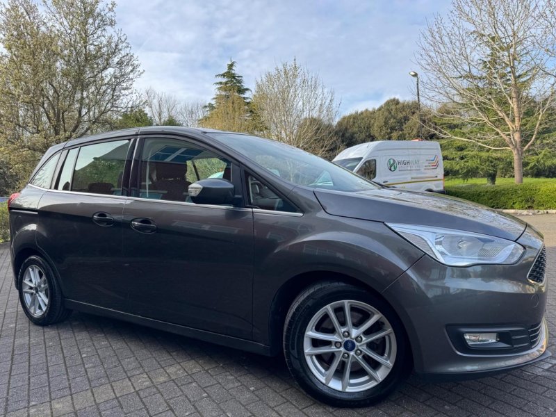 View FORD GRAND C-MAX 1.0T EcoBoost GPF Zetec Euro 6 (s/s) 5dr